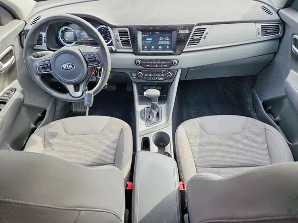 KNDCB3LC9H5059111 2017 KIA NIRO - Image 8