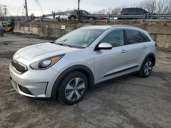KNDCB3LC9H5063949 2017 KIA NIRO - Image 1