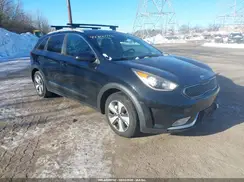 KNDCB3LC9H5069783 2017 KIA NIRO