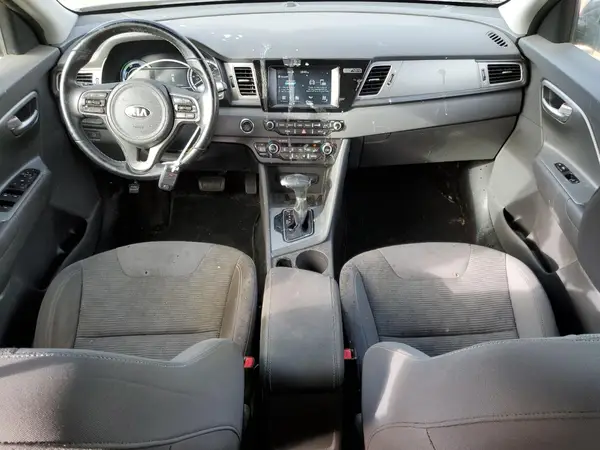KNDCB3LC9H5072859 2017 KIA NIRO - Image 8