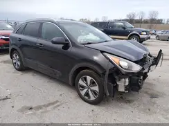 KNDCB3LC9H5078712 2017 KIA NIRO