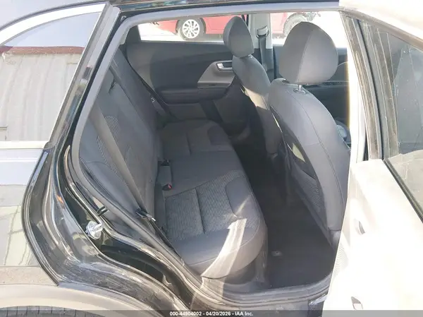 KNDCB3LC9H5087992 2017 KIA NIRO - Image 8