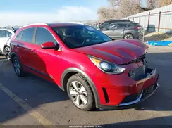 KNDCB3LC9H5096451 2017 KIA NIRO