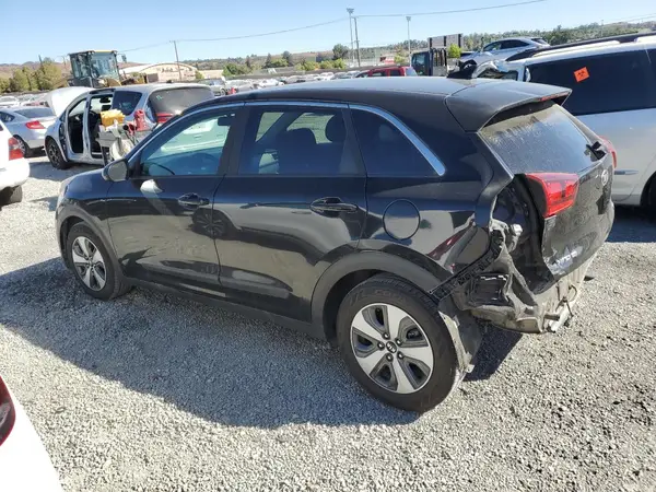 KNDCB3LC9H5100014 2017 KIA NIRO - Image 2