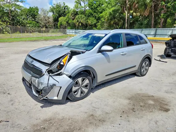 KNDCB3LC9J5108037 2018 KIA NIRO - Image 1