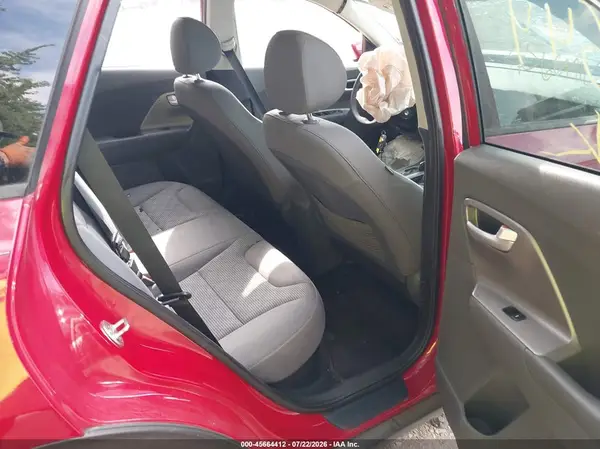 KNDCB3LC9J5117644 2018 KIA NIRO - Image 8