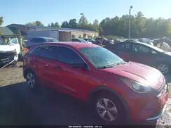 KNDCB3LC9J5121757 2018 KIA NIRO