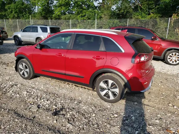 KNDCB3LC9J5123881 2018 KIA NIRO - Image 2