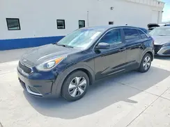 KNDCB3LC9J5129860 2018 KIA NIRO