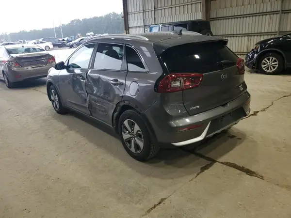 KNDCB3LC9J5153219 2018 KIA NIRO - Image 2