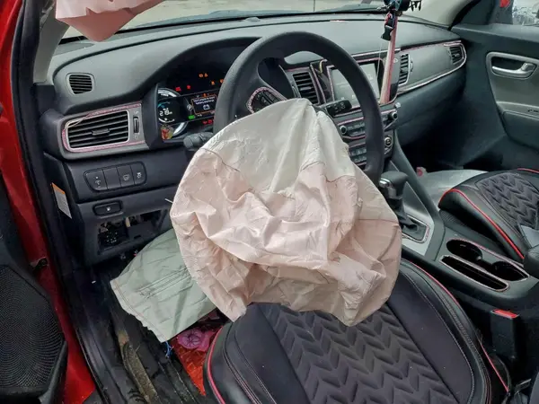 KNDCB3LC9J5158100 2018 KIA NIRO - Image 8