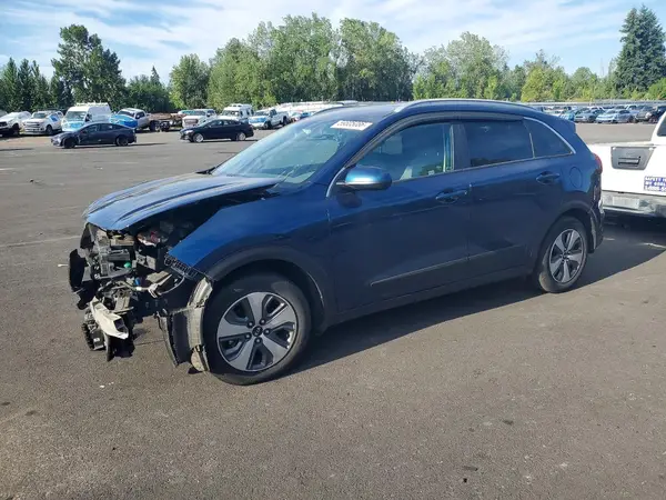 KNDCB3LC9J5212155 2018 KIA NIRO - Image 1