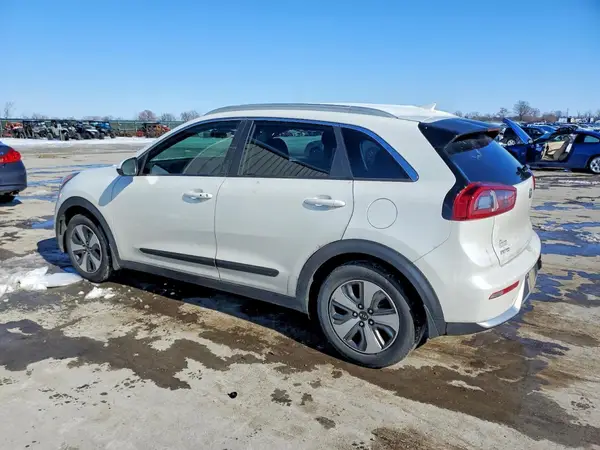 KNDCB3LC9K5217812 2019 KIA NIRO - Image 2