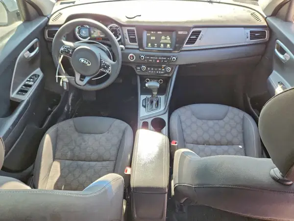 KNDCB3LC9K5217891 2019 KIA NIRO - Image 8
