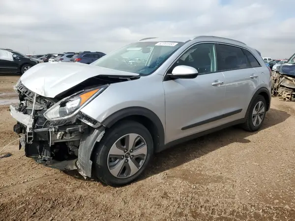 KNDCB3LC9K5244685 2019 KIA NIRO - Image 1