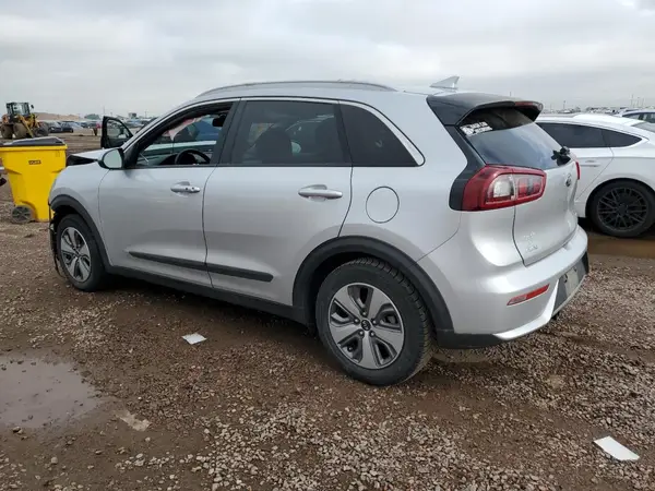 KNDCB3LC9K5244685 2019 KIA NIRO - Image 2