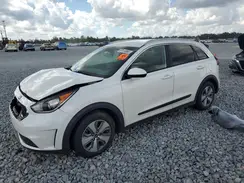 KNDCB3LC9K5250907 2019 KIA NIRO