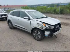 KNDCB3LC9K5259381 2019 KIA NIRO