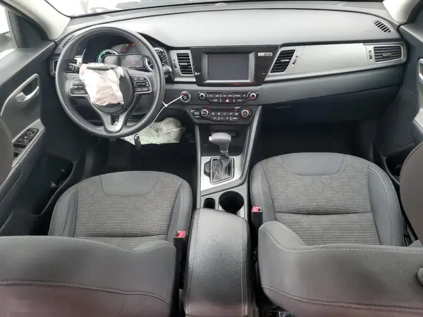 KNDCB3LC9K5282286 2019 KIA NIRO - Image 8
