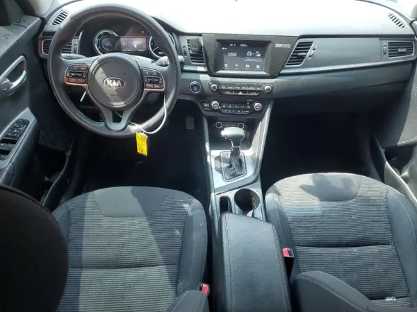 KNDCB3LC9K5287228 2019 KIA NIRO - Image 8