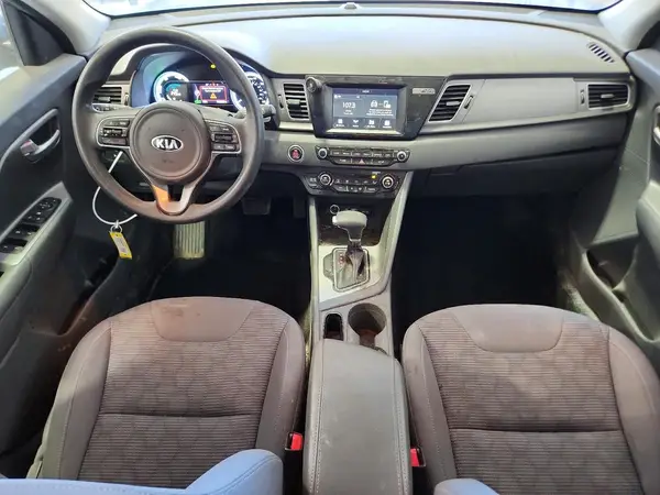 KNDCB3LC9K5305288 2019 KIA NIRO - Image 8
