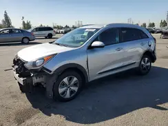 KNDCB3LC9K5305923 2019 KIA NIRO