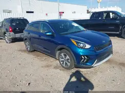 KNDCB3LC9L5359675 2020 KIA NIRO