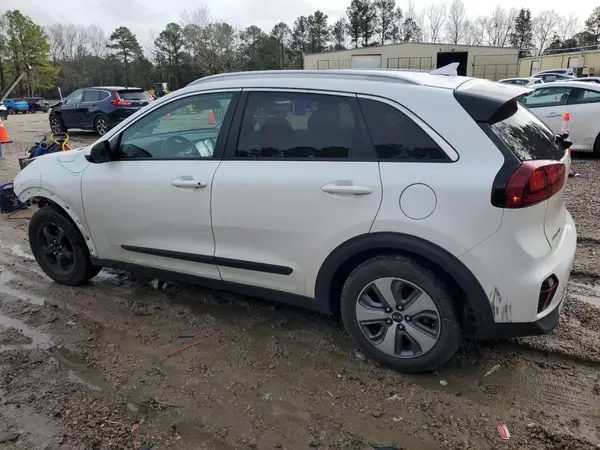 KNDCB3LC9L5365833 2020 KIA NIRO - Image 2