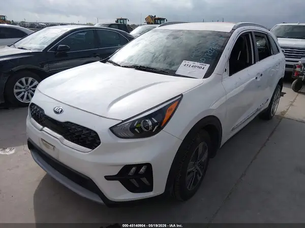 KNDCB3LC9L5373589 2020 KIA NIRO - Image 2