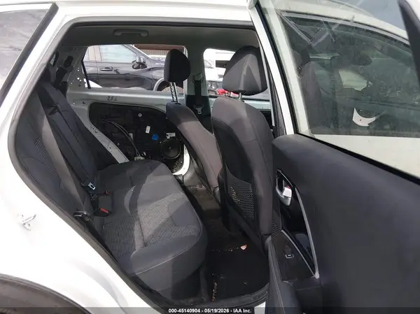 KNDCB3LC9L5373589 2020 KIA NIRO - Image 8