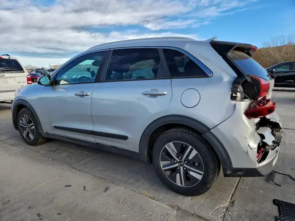 KNDCB3LC9L5375777 2020 KIA NIRO - Image 2