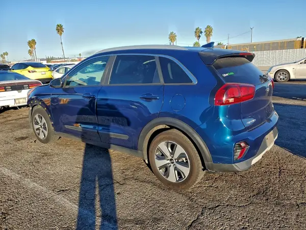 KNDCB3LC9L5393664 2020 KIA NIRO - Image 2