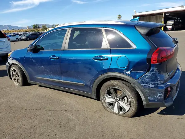 KNDCB3LC9L5393681 2020 KIA NIRO - Image 2
