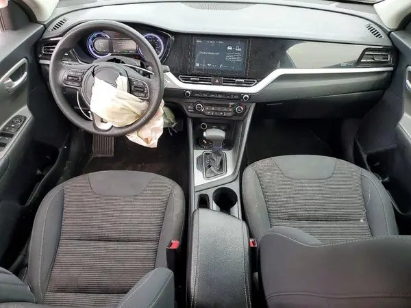 KNDCB3LC9L5398217 2020 KIA NIRO - Image 8