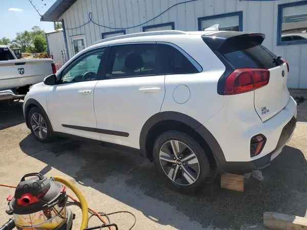 KNDCB3LC9L5413167 2020 KIA NIRO - Image 2