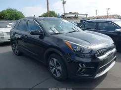 KNDCB3LC9M5475783 2021 KIA NIRO