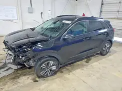 KNDCB3LC9N5510145 2022 KIA NIRO