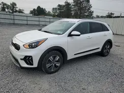 KNDCB3LC9N5539208 2022 KIA NIRO