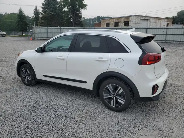 KNDCB3LC9N5539208 2022 KIA NIRO - Image 2