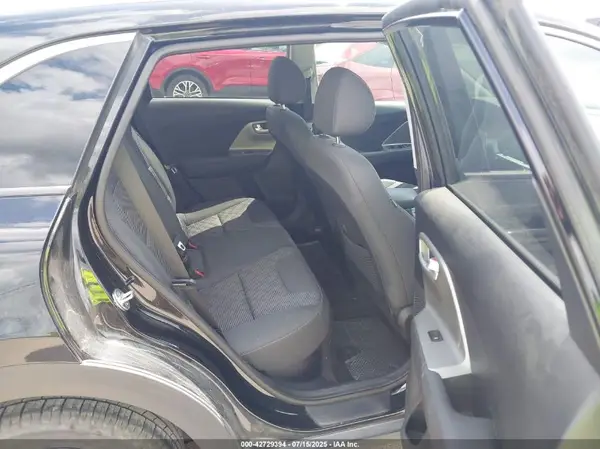 KNDCB3LC9N5541329 2022 KIA NIRO - Image 8