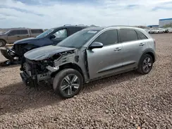 KNDCB3LC9N5541394 2022 KIA NIRO