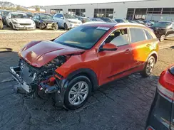 KNDCB3LC9N5545753 2022 KIA NIRO