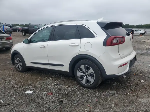 KNDCB3LCXH5041748 2017 KIA NIRO - Image 2