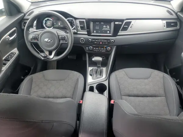 KNDCB3LCXH5041748 2017 KIA NIRO - Image 8