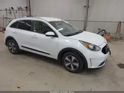 KNDCB3LCXH5048831 2017 KIA NIRO
