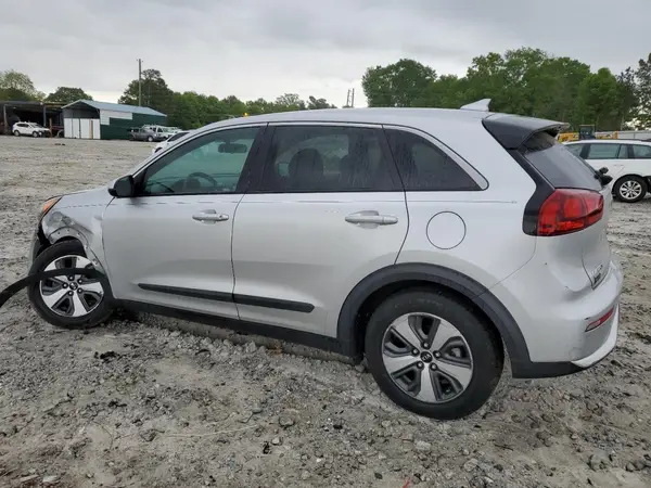 KNDCB3LCXH5050210 2017 KIA NIRO - Image 2