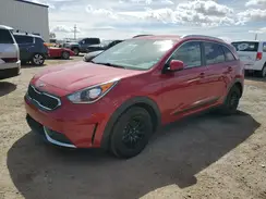 KNDCB3LCXH5050563 2017 KIA NIRO