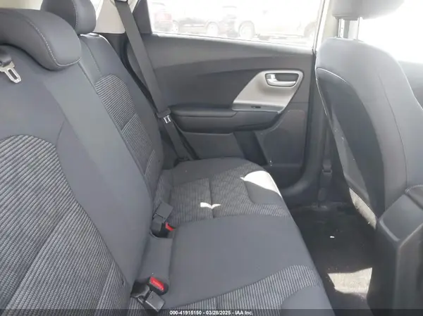 KNDCB3LCXH5051986 2017 KIA NIRO - Image 8
