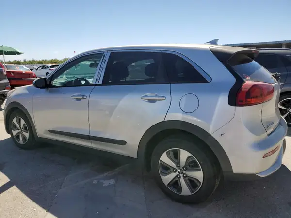 KNDCB3LCXH5053561 2017 KIA NIRO - Image 2