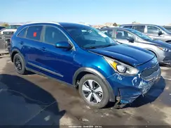 KNDCB3LCXH5057416 2017 KIA NIRO